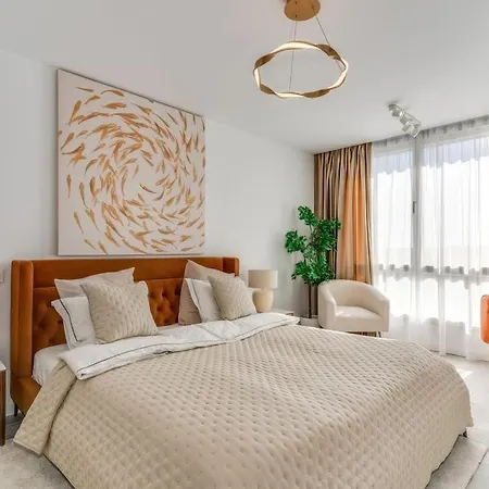 Oceana Townhouse - Cozy 3 Bed Home! 아파트 *